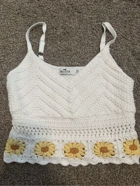 Hollister White Crochet Crop Top with Yellow Sunflower Trim